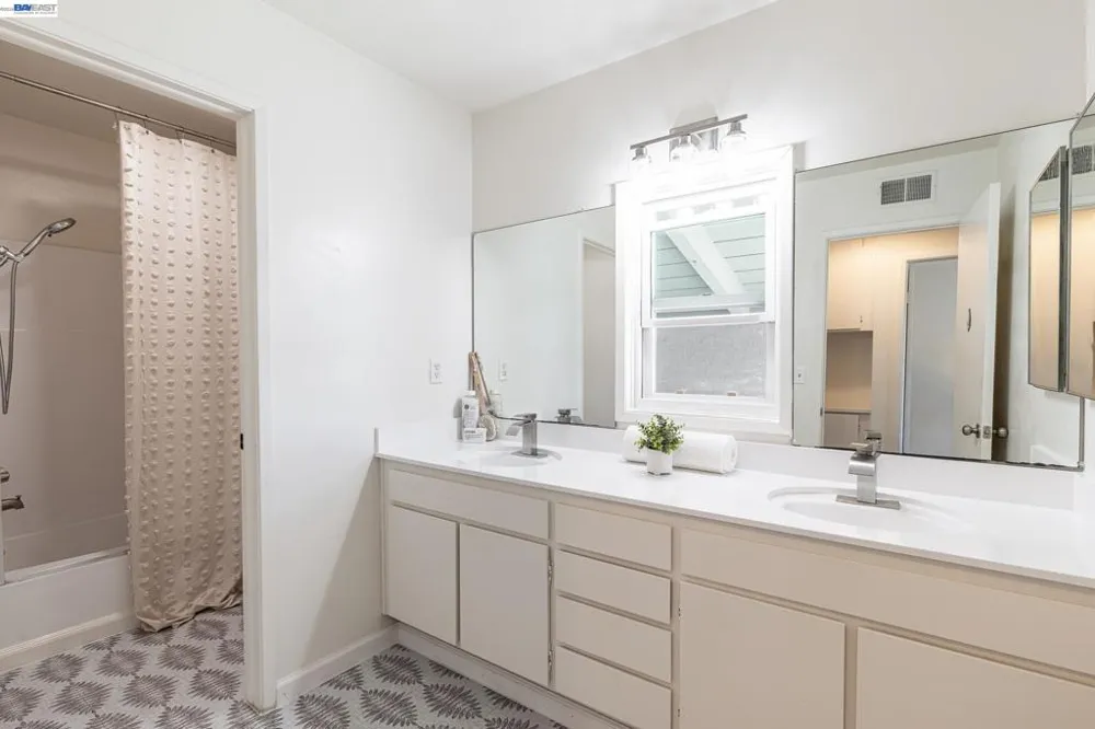 2753 Toland Avenue Fairfield, CA 94534