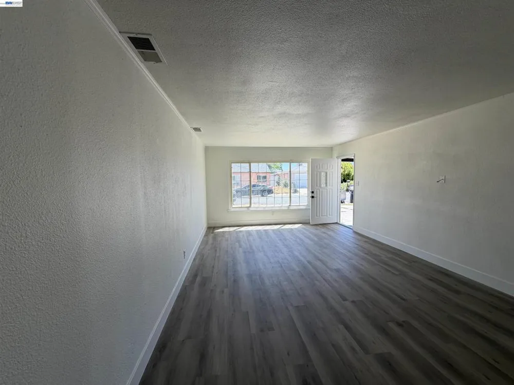 5250 Standish Rd Sacramento, CA 95820