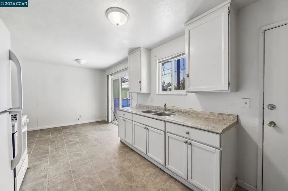 373 Sawyer St Vallejo, CA 94589