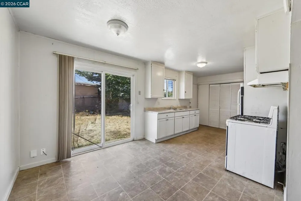373 Sawyer St Vallejo, CA 94589