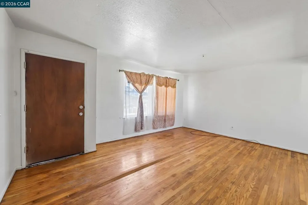 373 Sawyer St Vallejo, CA 94589