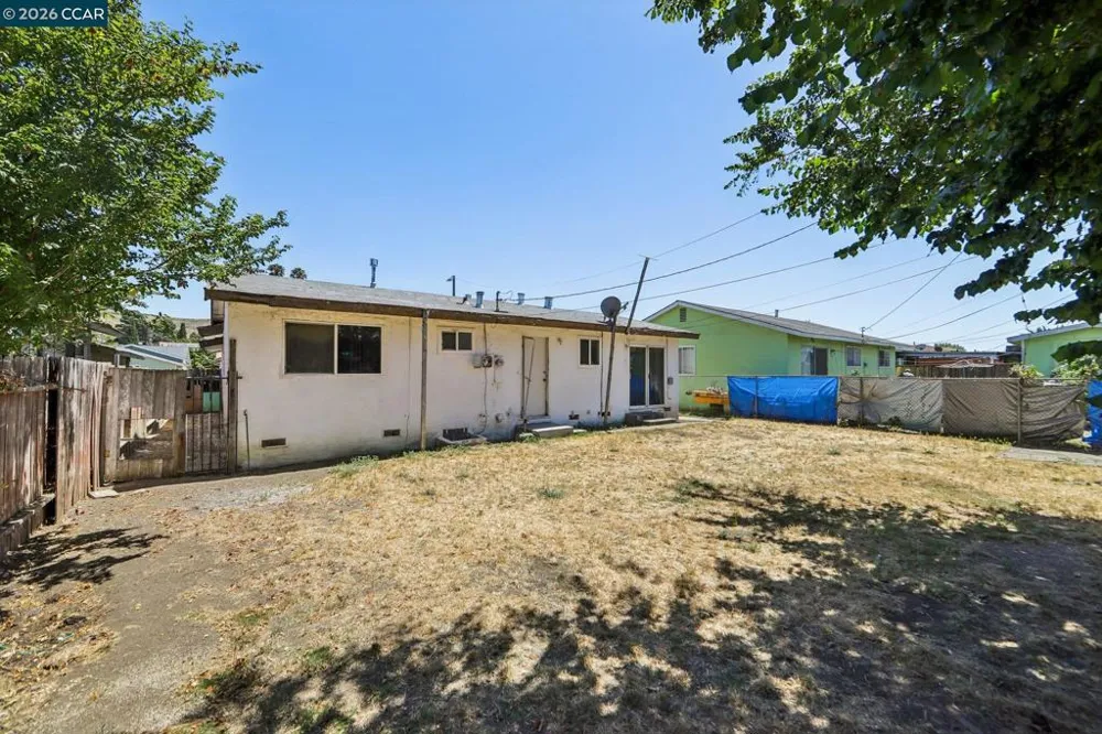 373 Sawyer St Vallejo, CA 94589
