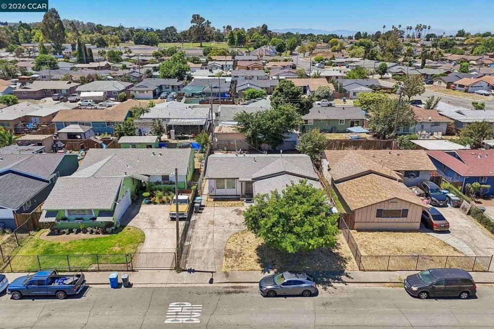 373 Sawyer St Vallejo, CA 94589