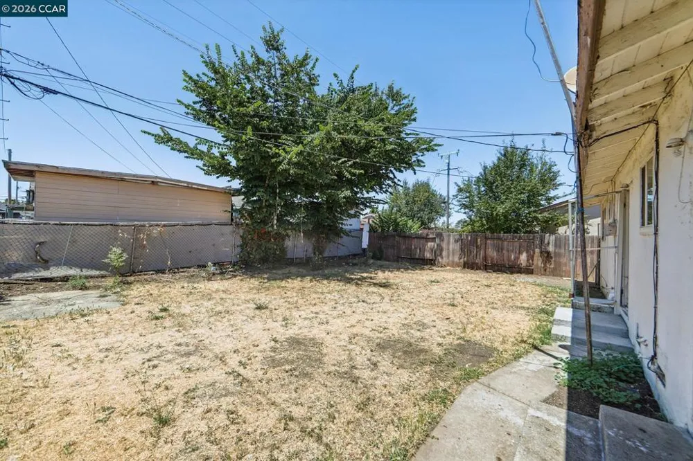 373 Sawyer St Vallejo, CA 94589