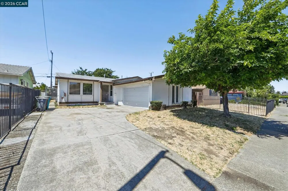 373 Sawyer St Vallejo, CA 94589