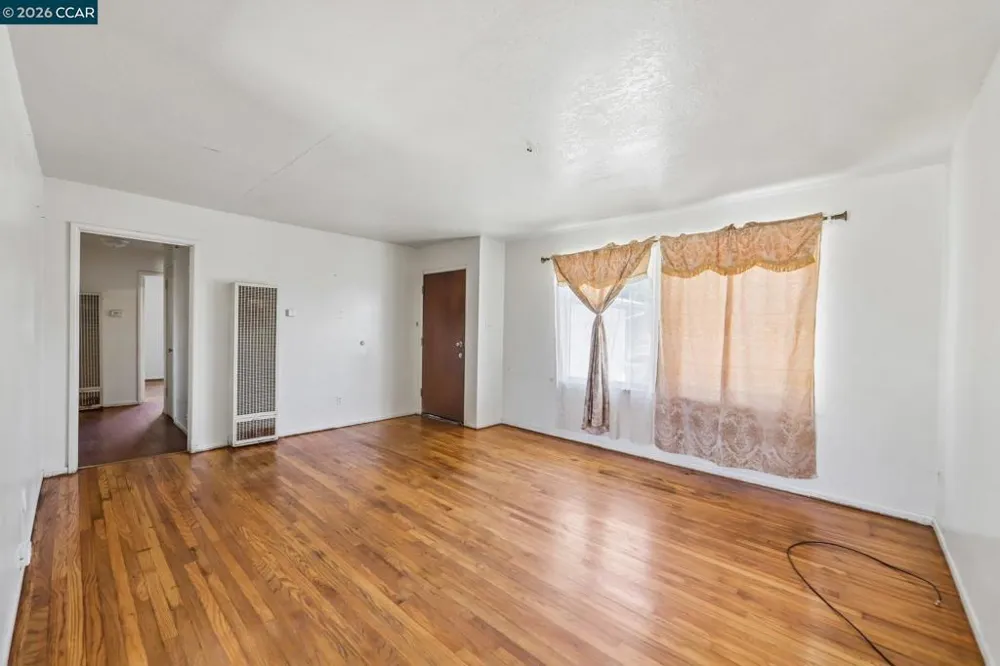 373 Sawyer St Vallejo, CA 94589