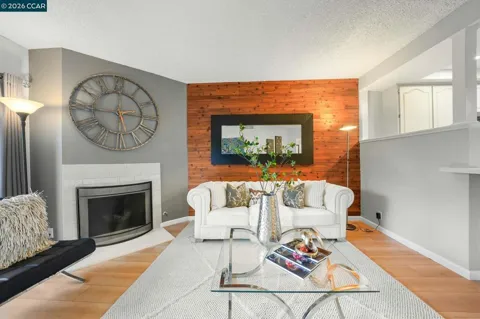 25930 Kay Ave #201