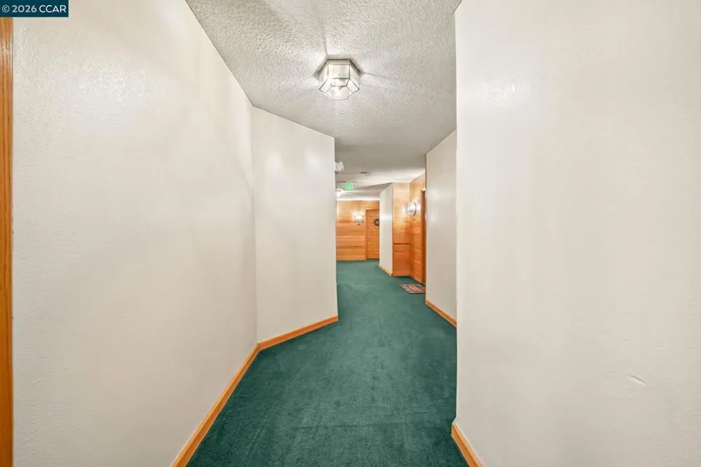 25930 Kay Ave #201 Hayward, CA 94545