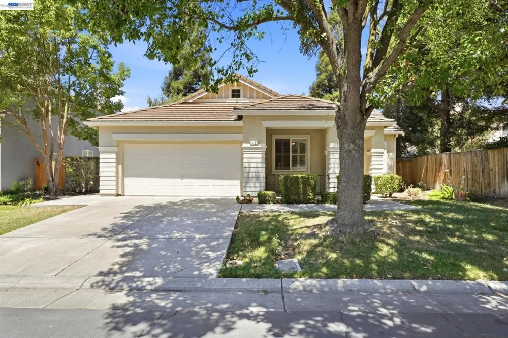 6485 pine meadow cir Stockton, CA 95219