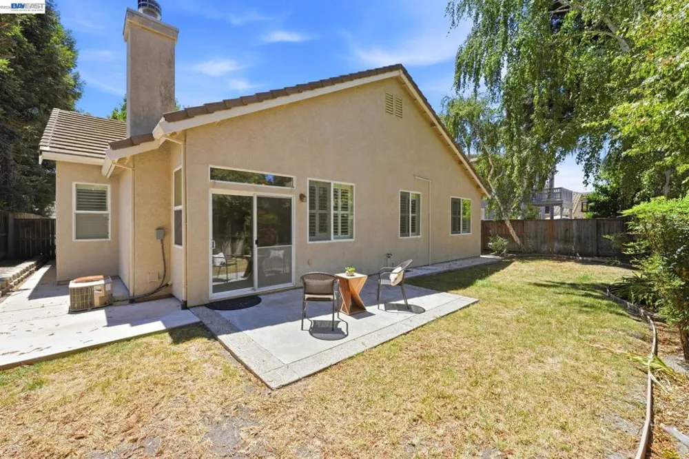 6485 pine meadow cir Stockton, CA 95219