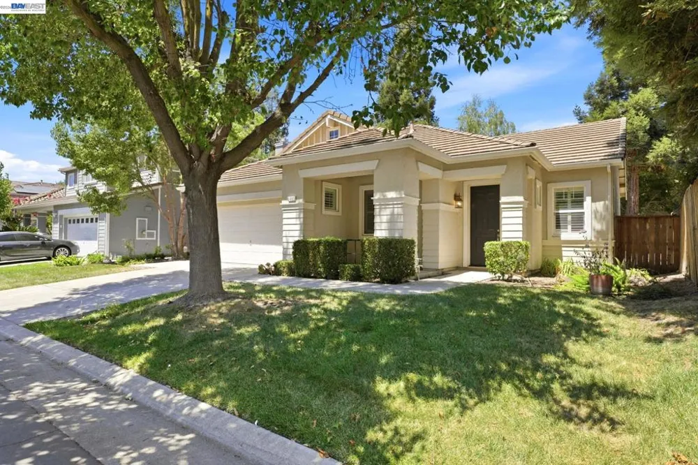 6485 pine meadow cir Stockton, CA 95219