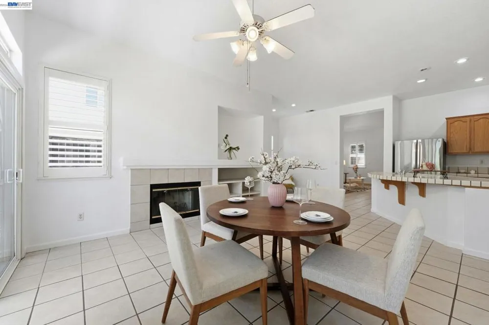 6485 pine meadow cir Stockton, CA 95219