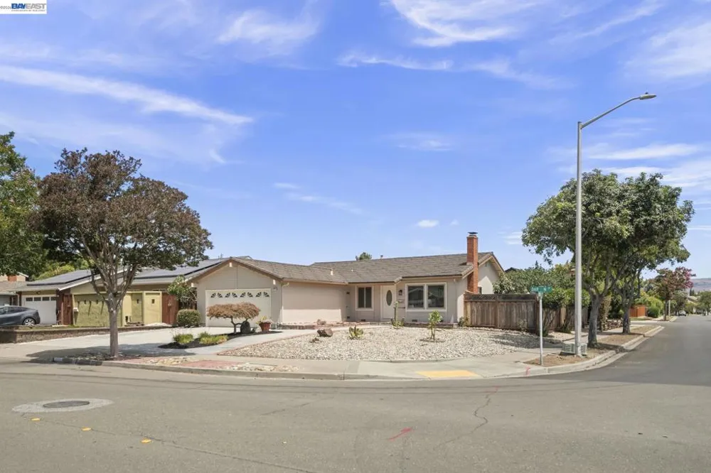 36294 Darvon St Newark, CA 94560