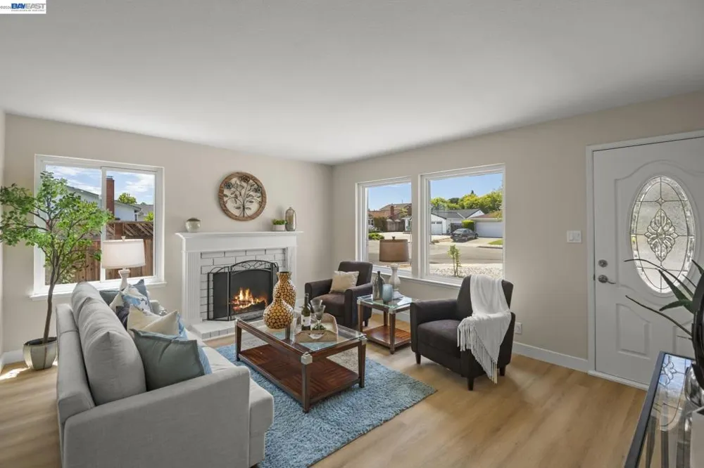36294 Darvon St Newark, CA 94560