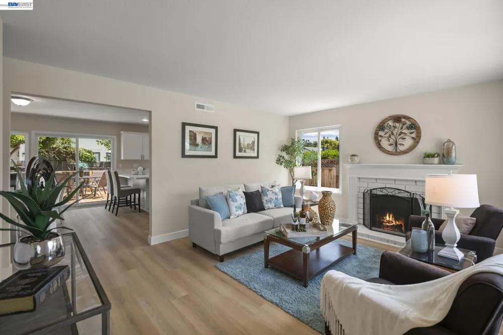 36294 Darvon St Newark, CA 94560