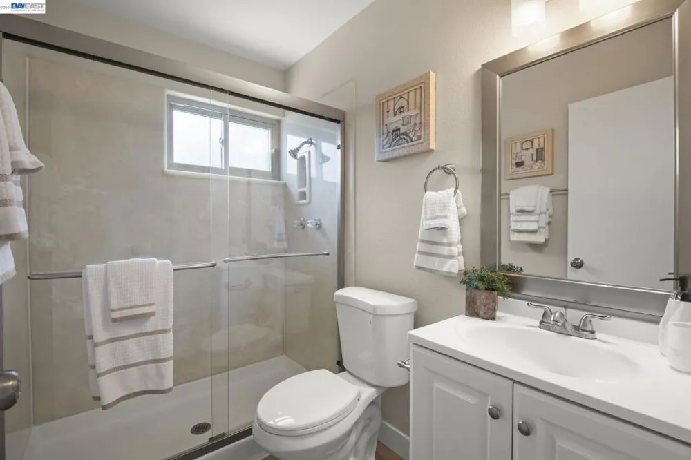 36294 Darvon St Newark, CA 94560