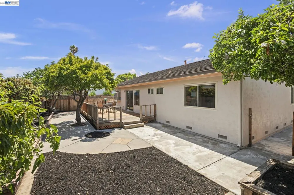 36294 Darvon St Newark, CA 94560