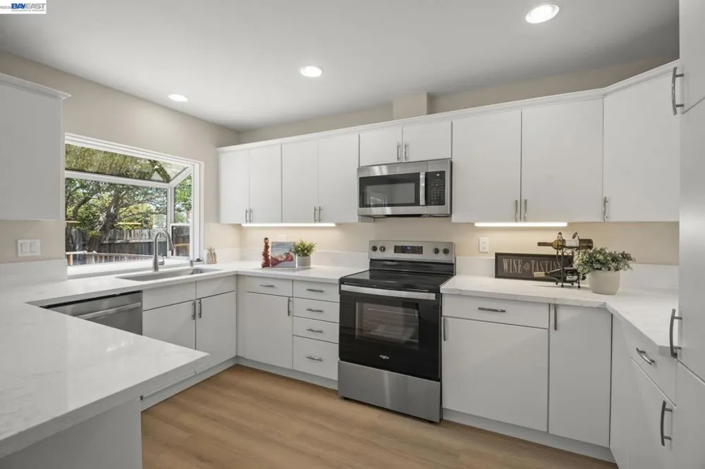 36294 Darvon St Newark, CA 94560