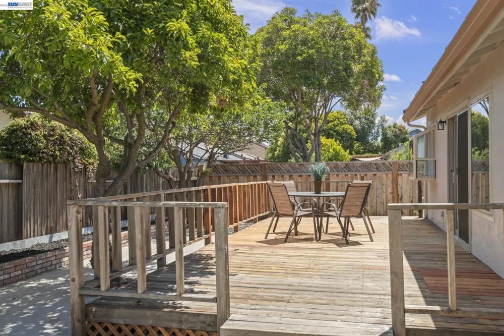 36294 Darvon St Newark, CA 94560