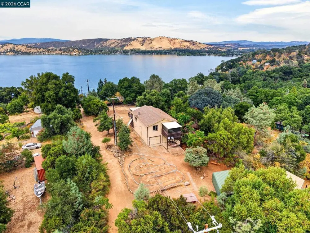 5400 North Dr Lower Lake, CA 95457