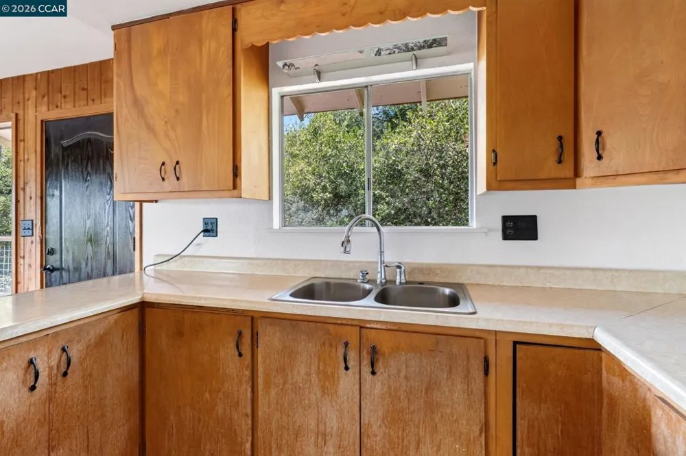5400 North Dr Lower Lake, CA 95457