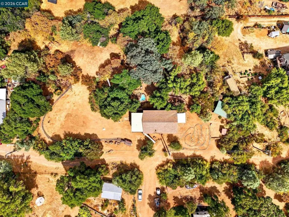 5400 North Dr Lower Lake, CA 95457