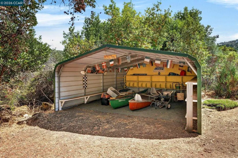 5400 North Dr Lower Lake, CA 95457