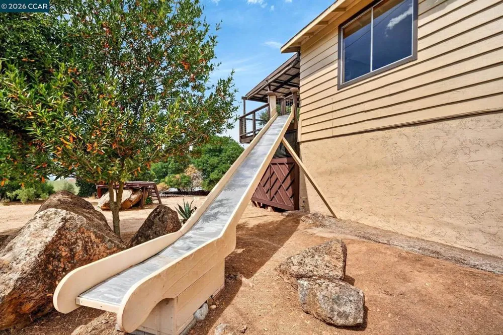 5400 North Dr Lower Lake, CA 95457