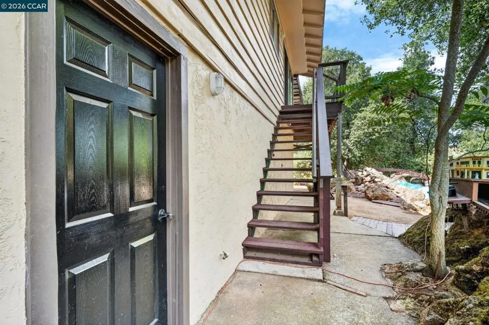 5400 North Dr Lower Lake, CA 95457