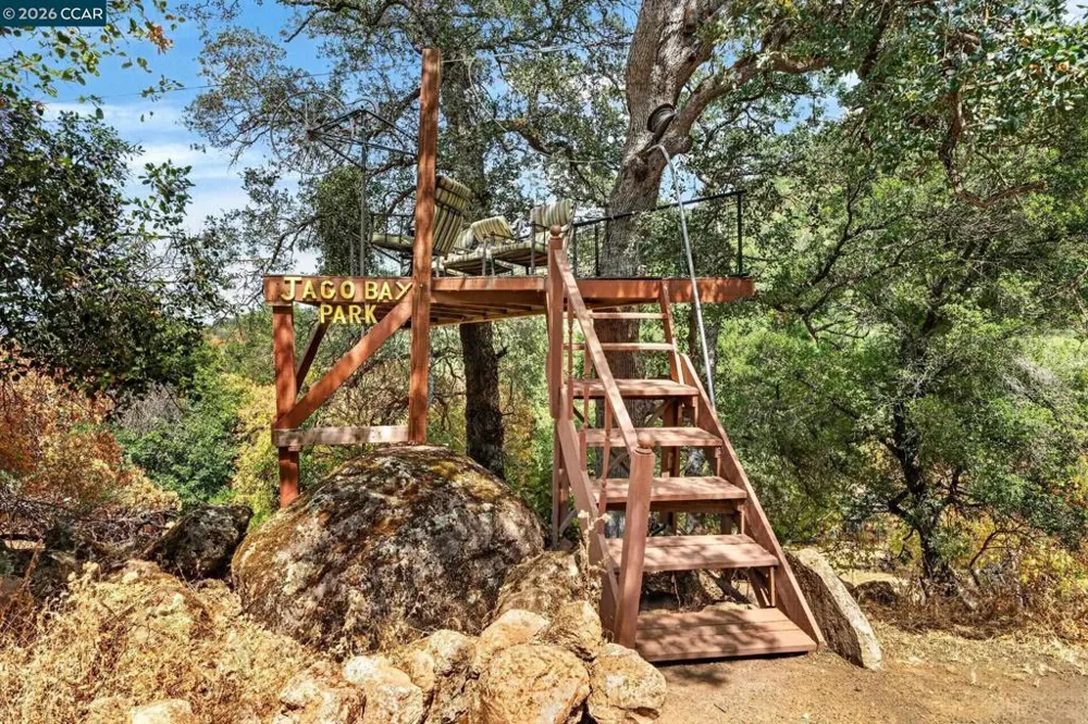 5400 North Dr Lower Lake, CA 95457
