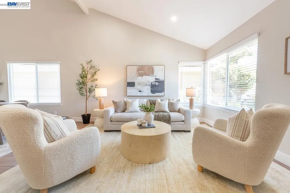 32767 Hilmar St Union City, CA 94587