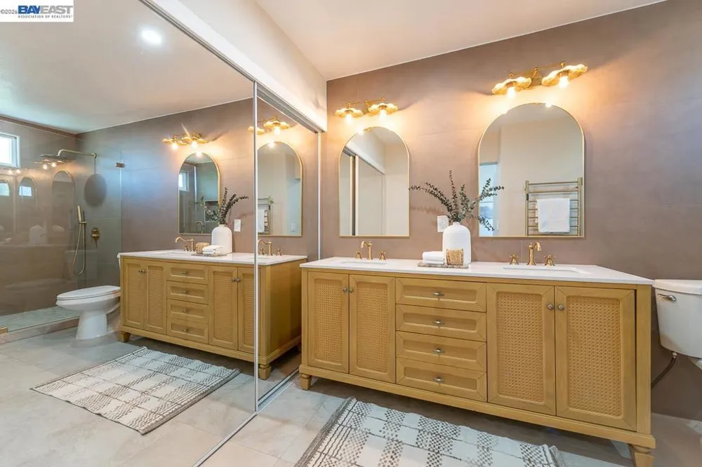32767 Hilmar St Union City, CA 94587