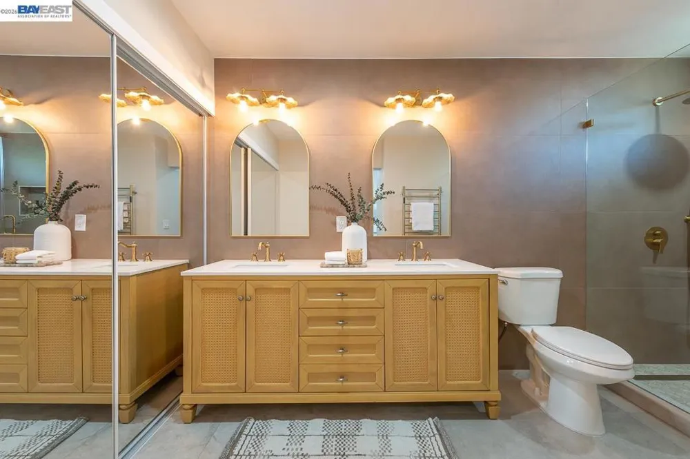 32767 Hilmar St Union City, CA 94587