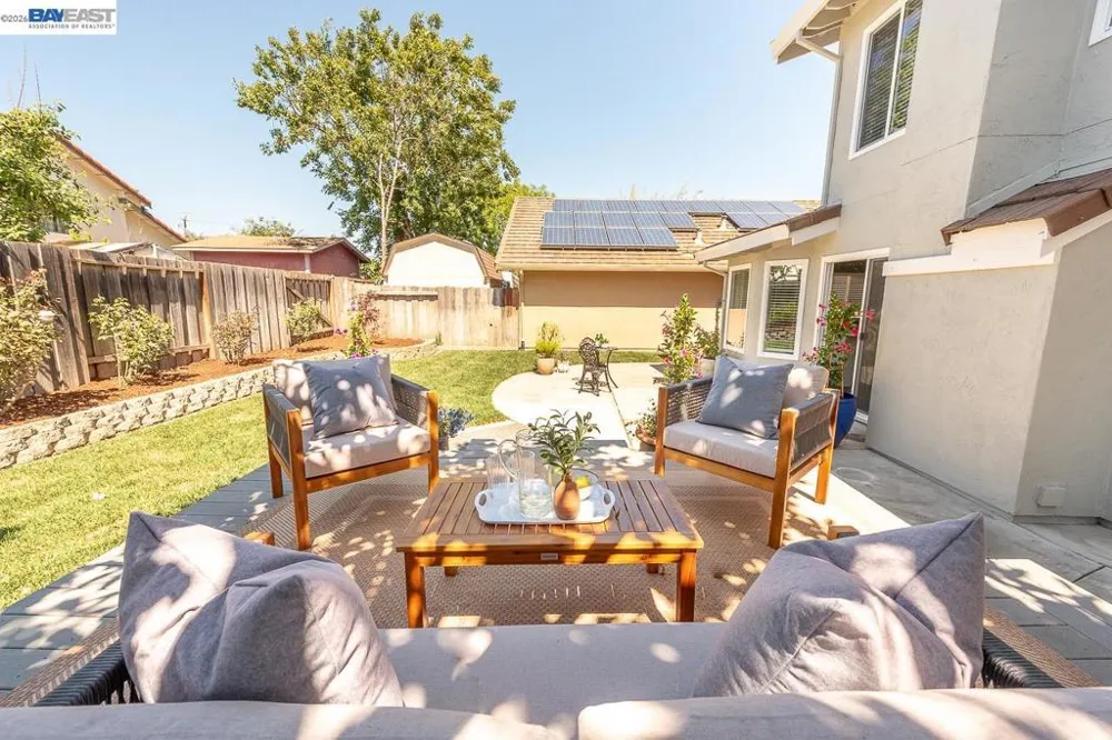 32767 Hilmar St Union City, CA 94587