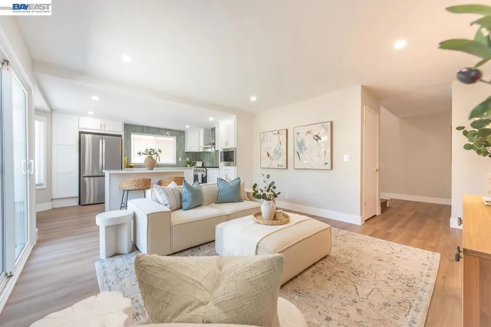 32767 Hilmar St Union City, CA 94587