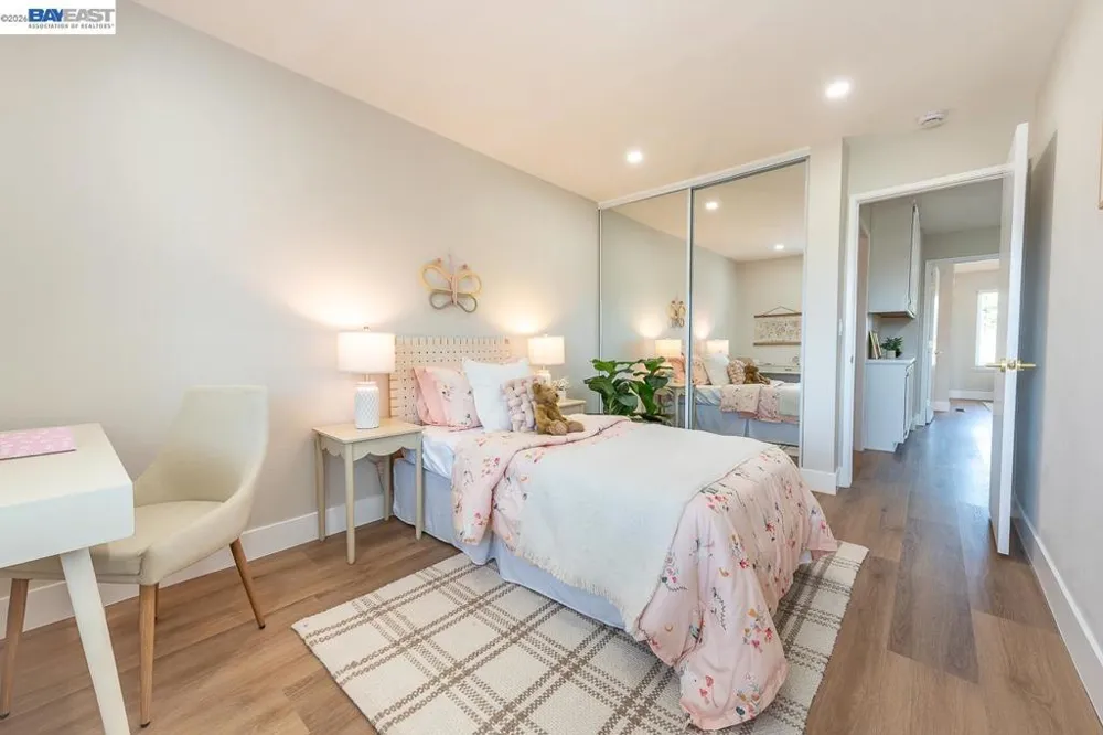 32767 Hilmar St Union City, CA 94587