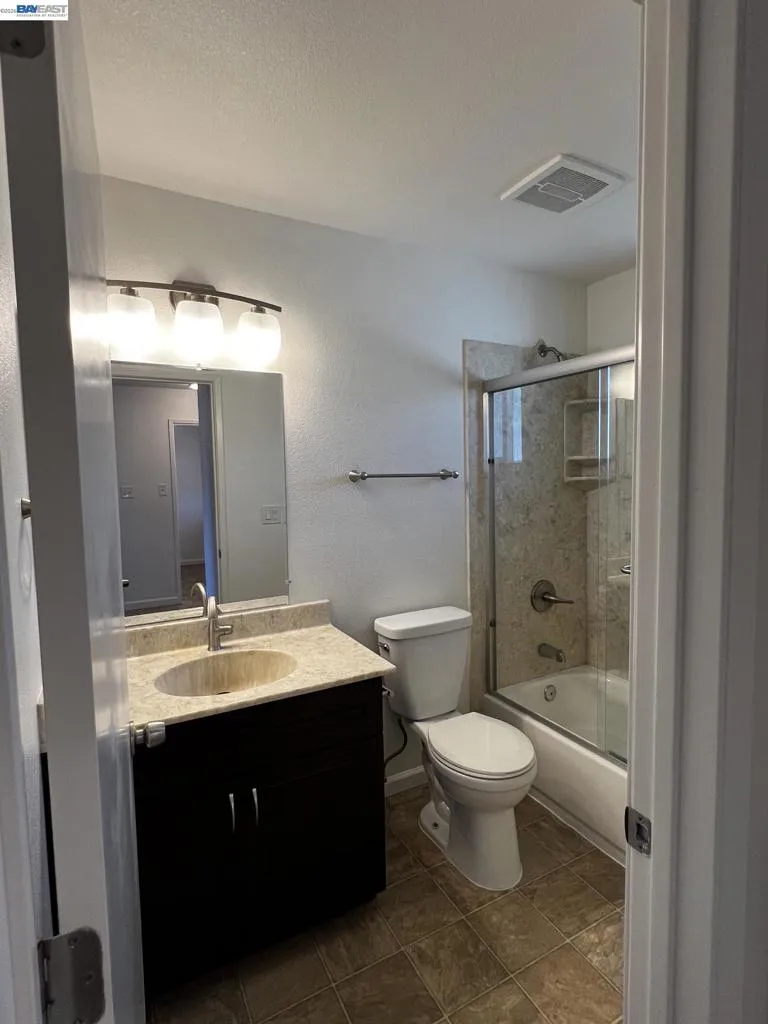 36976 Mulberry St Newark, CA 94560