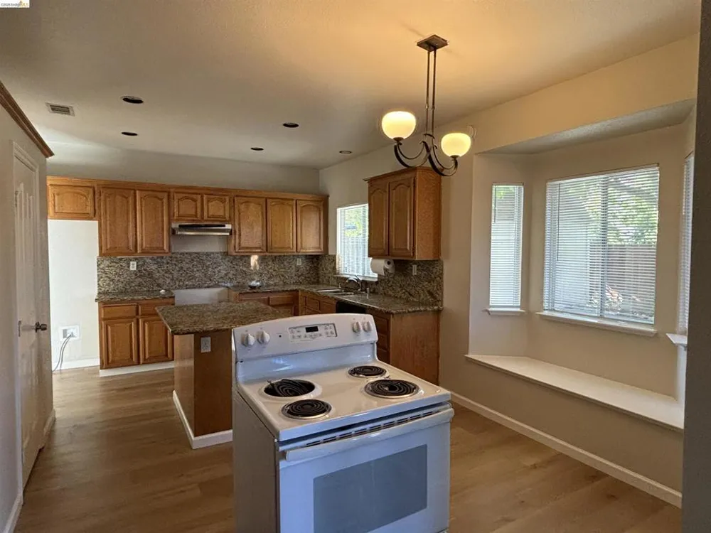 5021 CHAPARRAL CT Antioch, CA 94531