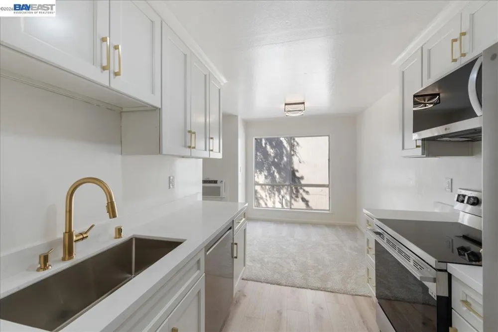 8975 Alcosta Blvd #130 San Ramon, CA 94583