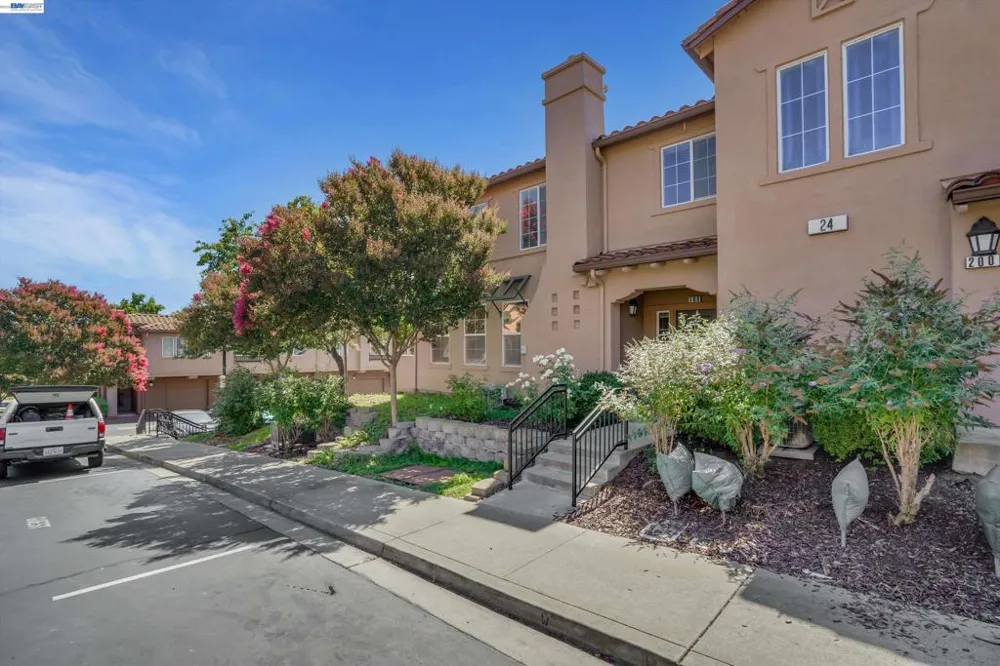 24 Meritage Cmn #1403 Livermore, CA 94551