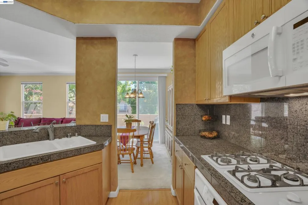 24 Meritage Cmn #1403 Livermore, CA 94551