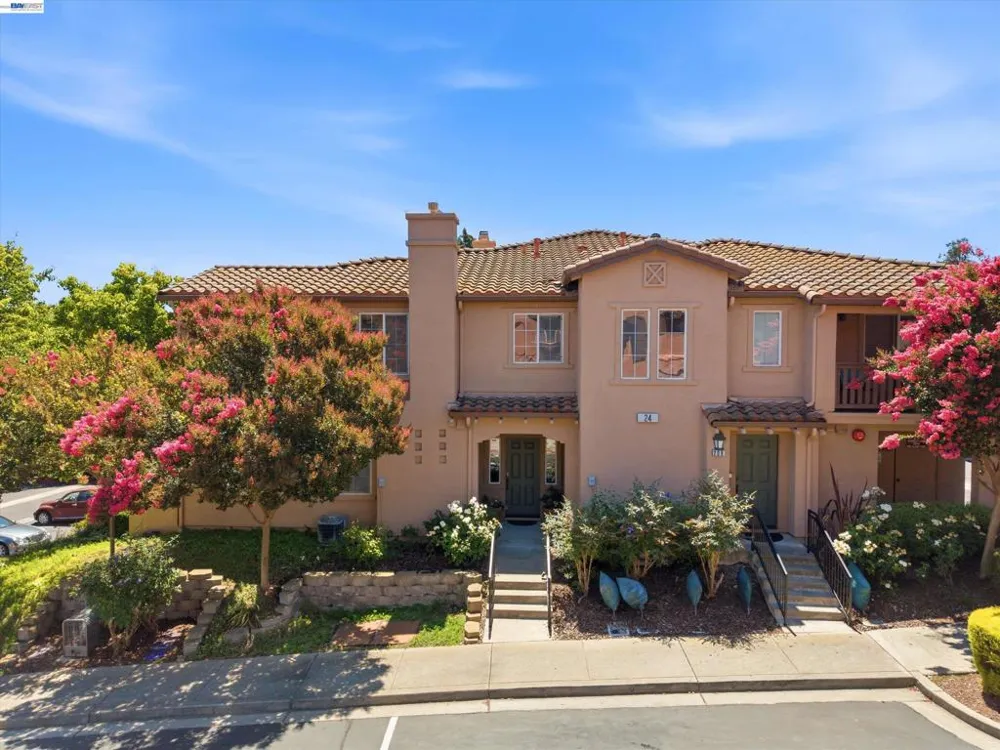 24 Meritage Cmn #1403 Livermore, CA 94551