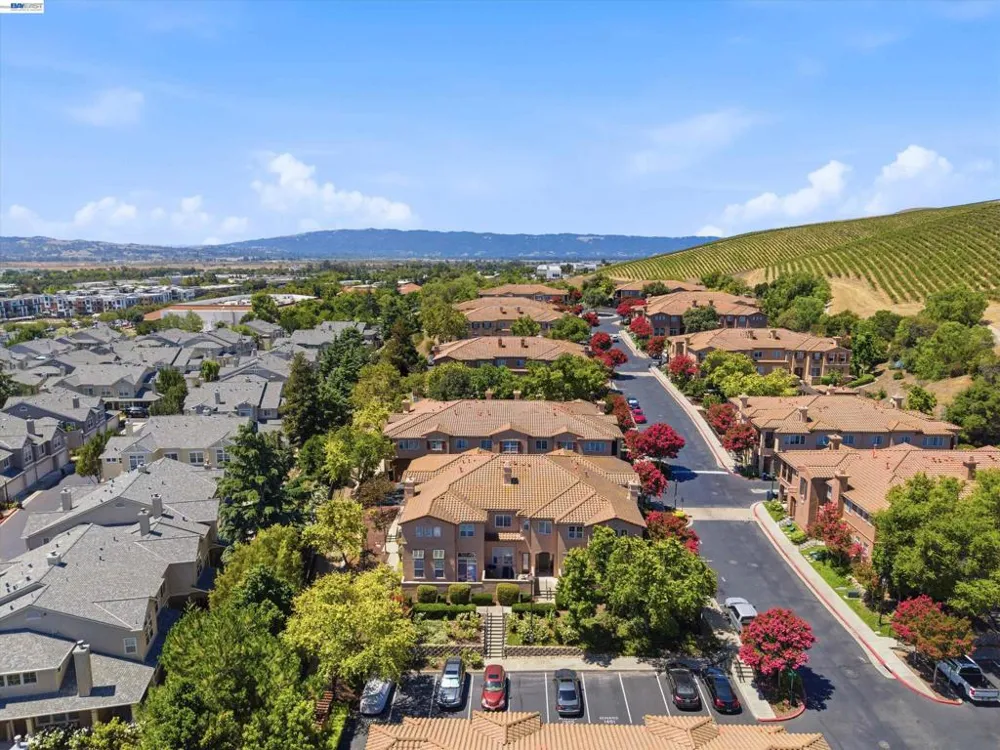 24 Meritage Cmn #1403 Livermore, CA 94551