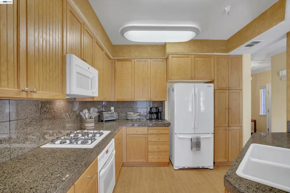 24 Meritage Cmn #1403 Livermore, CA 94551