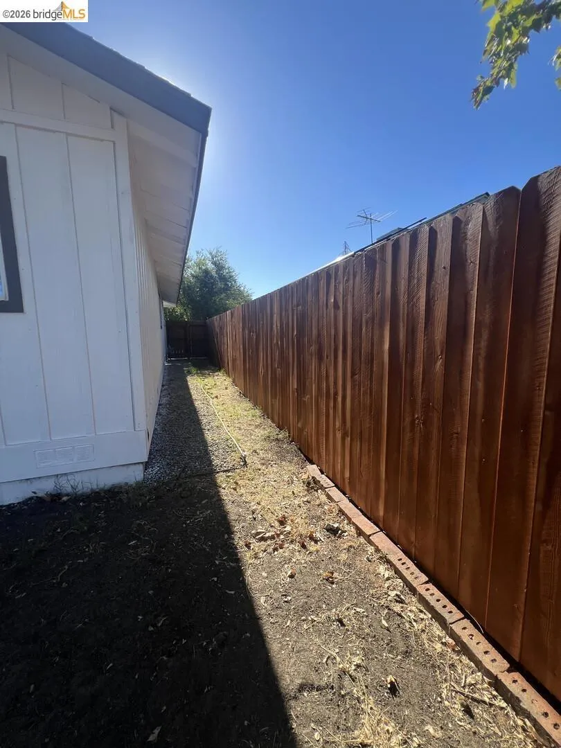 1078 Herold AVE Lincoln, CA 95648