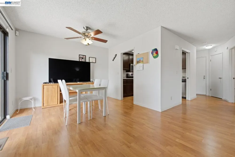 1701 Calais Ct Hayward, CA 94541