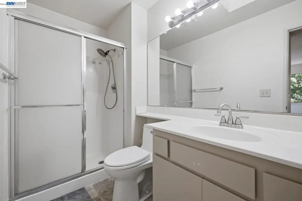 1701 Calais Ct Hayward, CA 94541