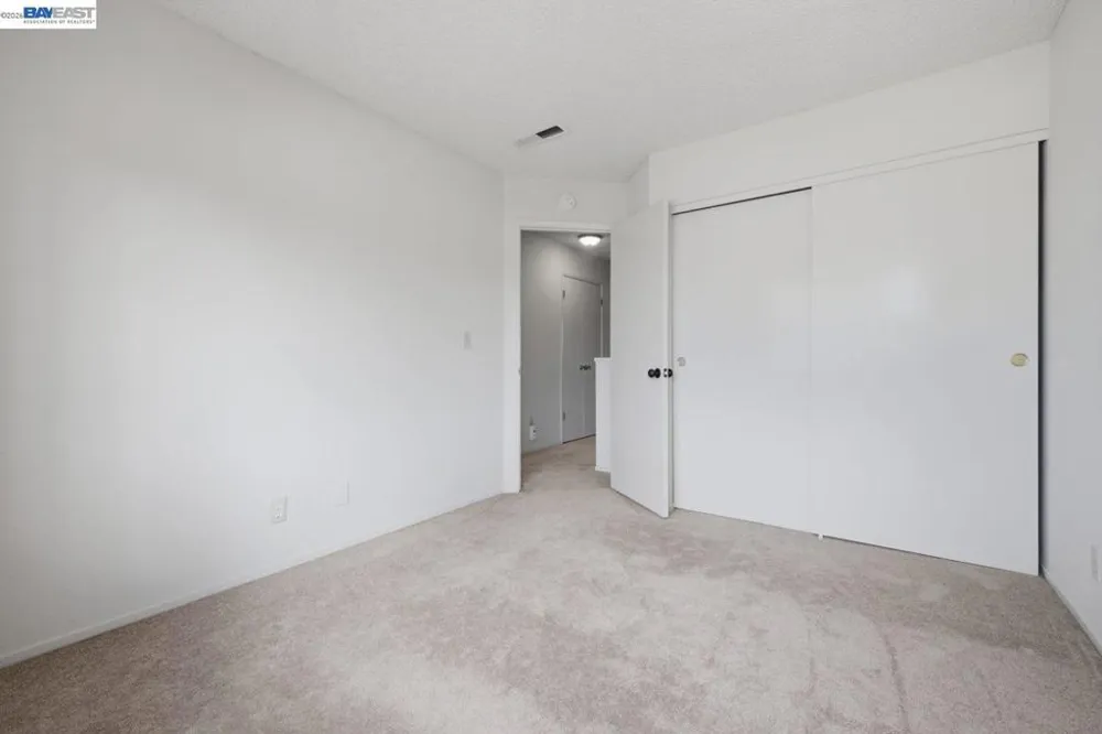 1701 Calais Ct Hayward, CA 94541