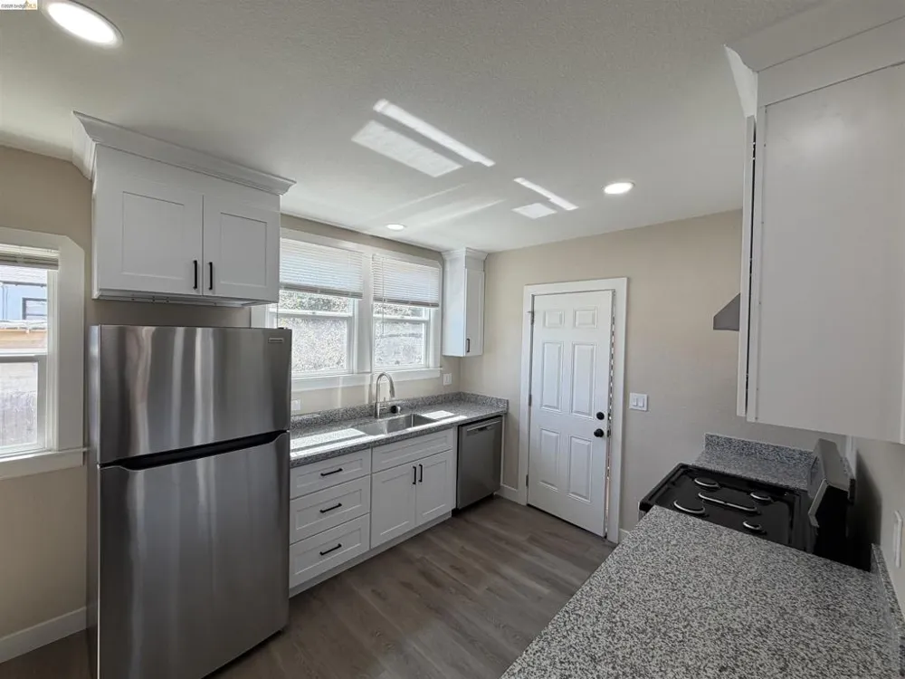 1225 PINE ST Pittsburg, CA 94565