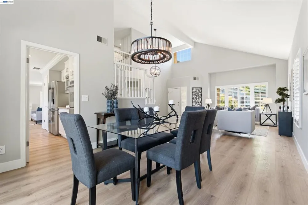 310 Sunset Dr Danville, CA 94506